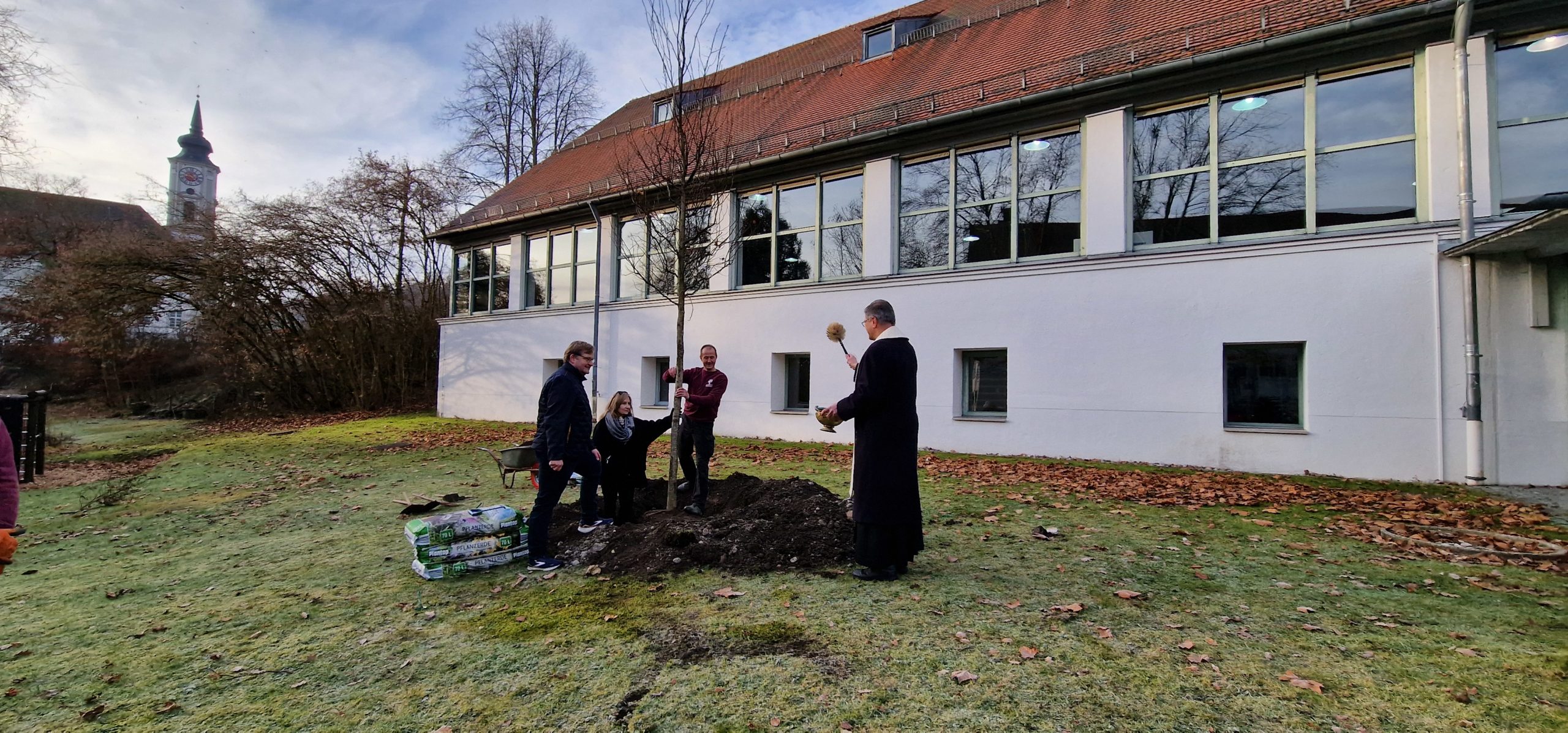 Gesegnete „Wurzler“ in unserer Schulfamilie aufgenommen